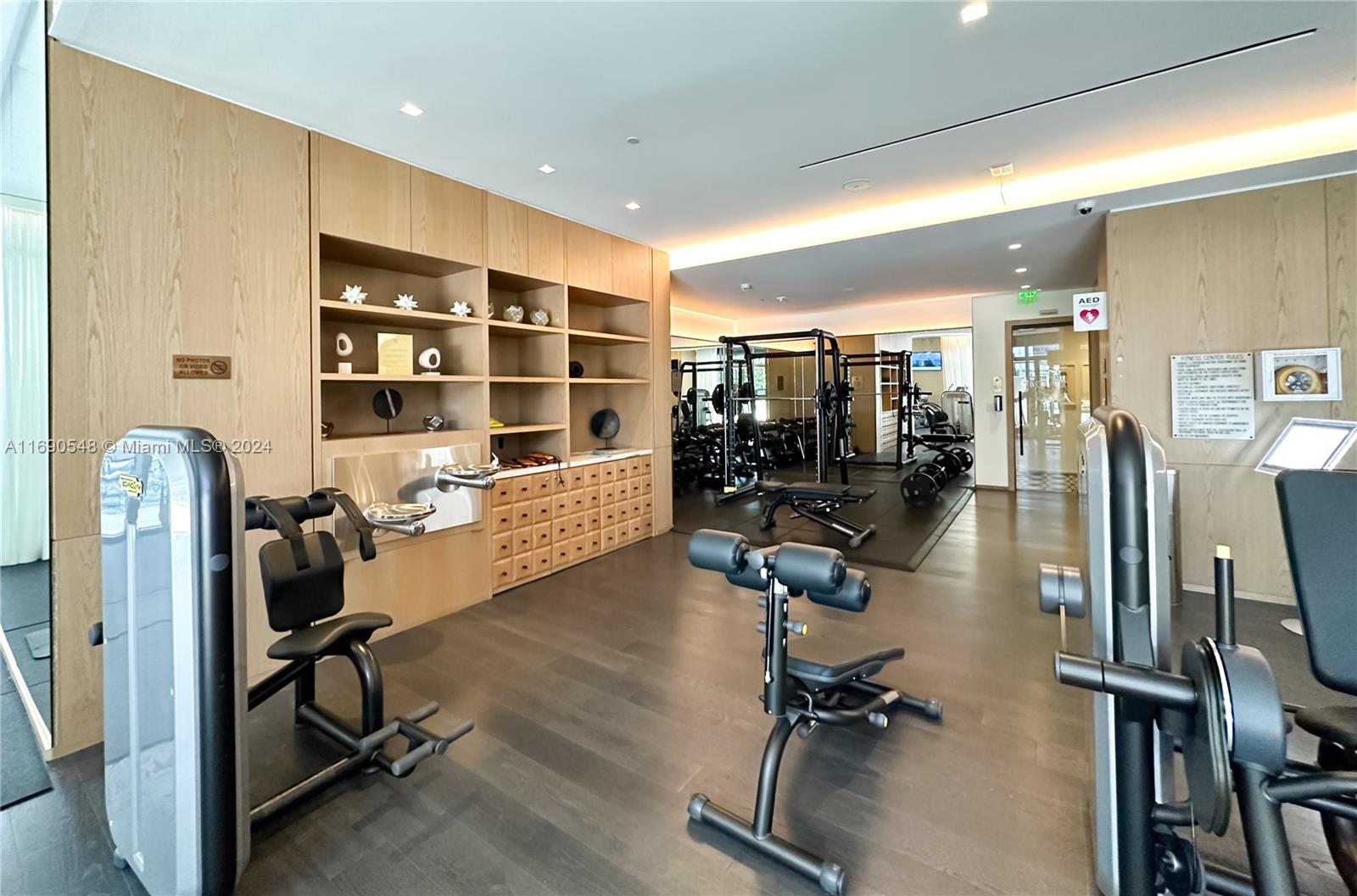801 S Miami Ave #4803, Miami FL 33130