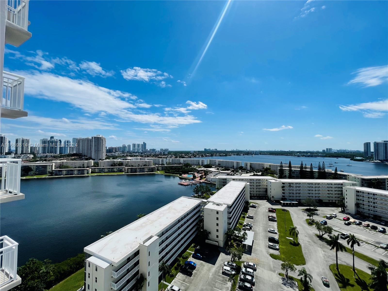 18041 Biscayne Blvd #1701, Aventura, Florida image 2