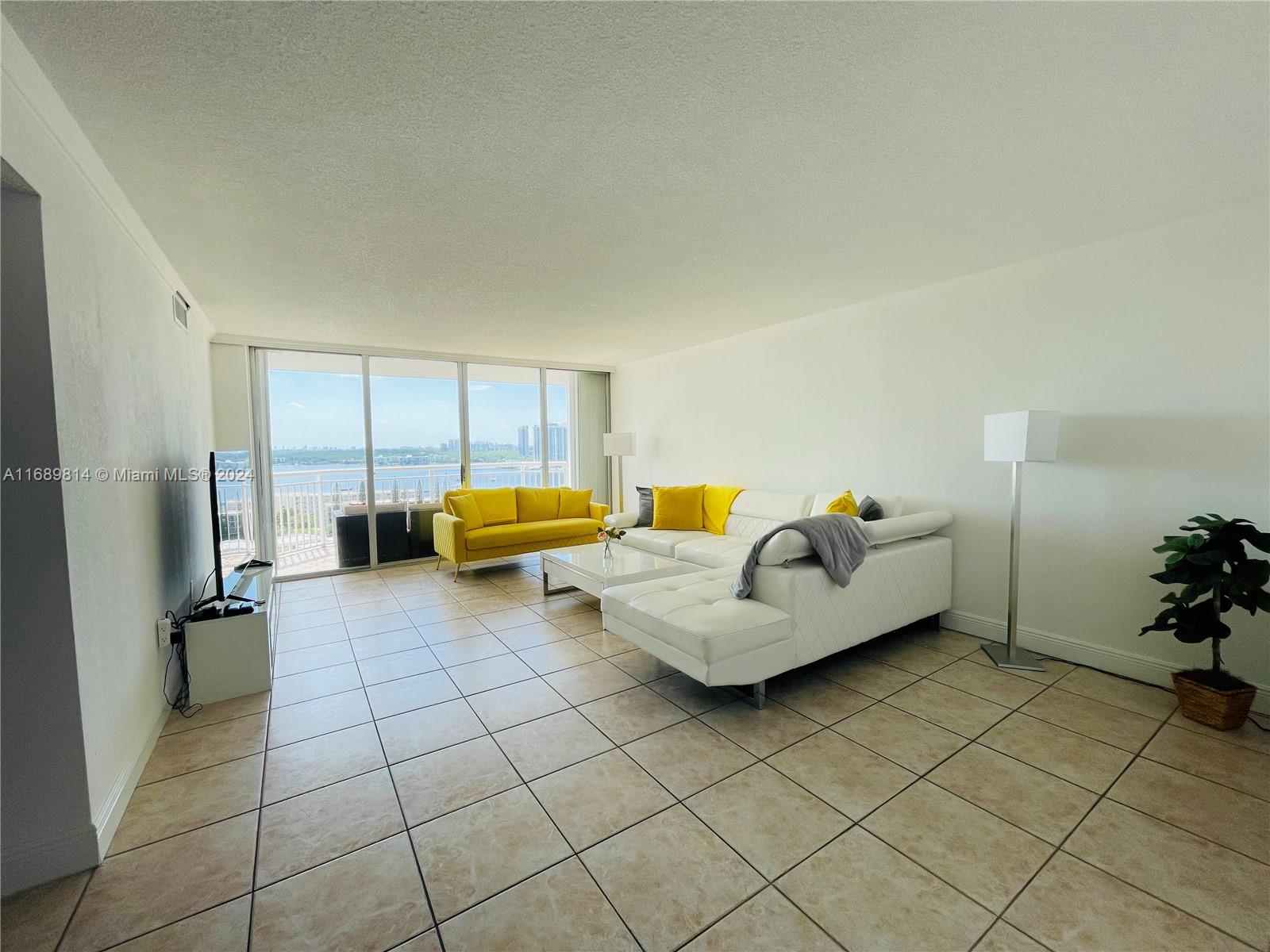 18041 Biscayne Blvd #1701, Aventura, Florida image 27