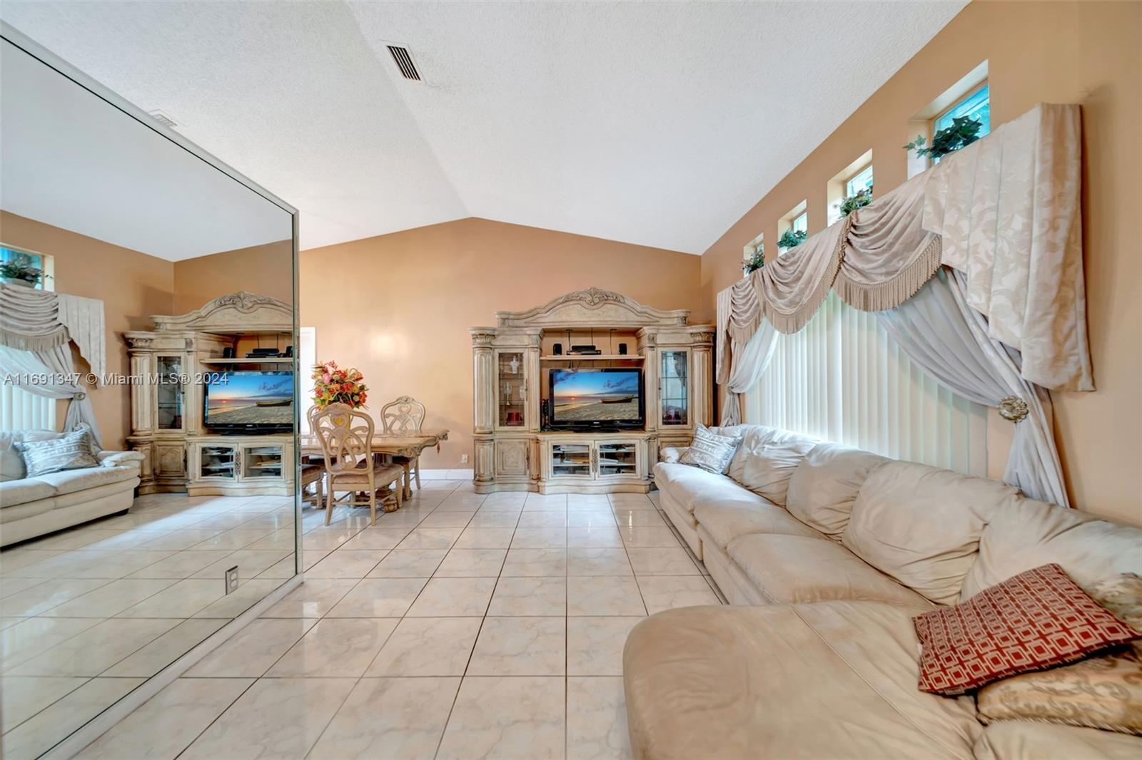 9861 NW 28th Pl, Coral Springs, Florida image 12