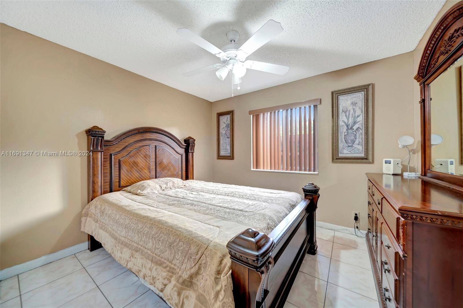 9861 NW 28th Pl, Coral Springs, Florida image 27