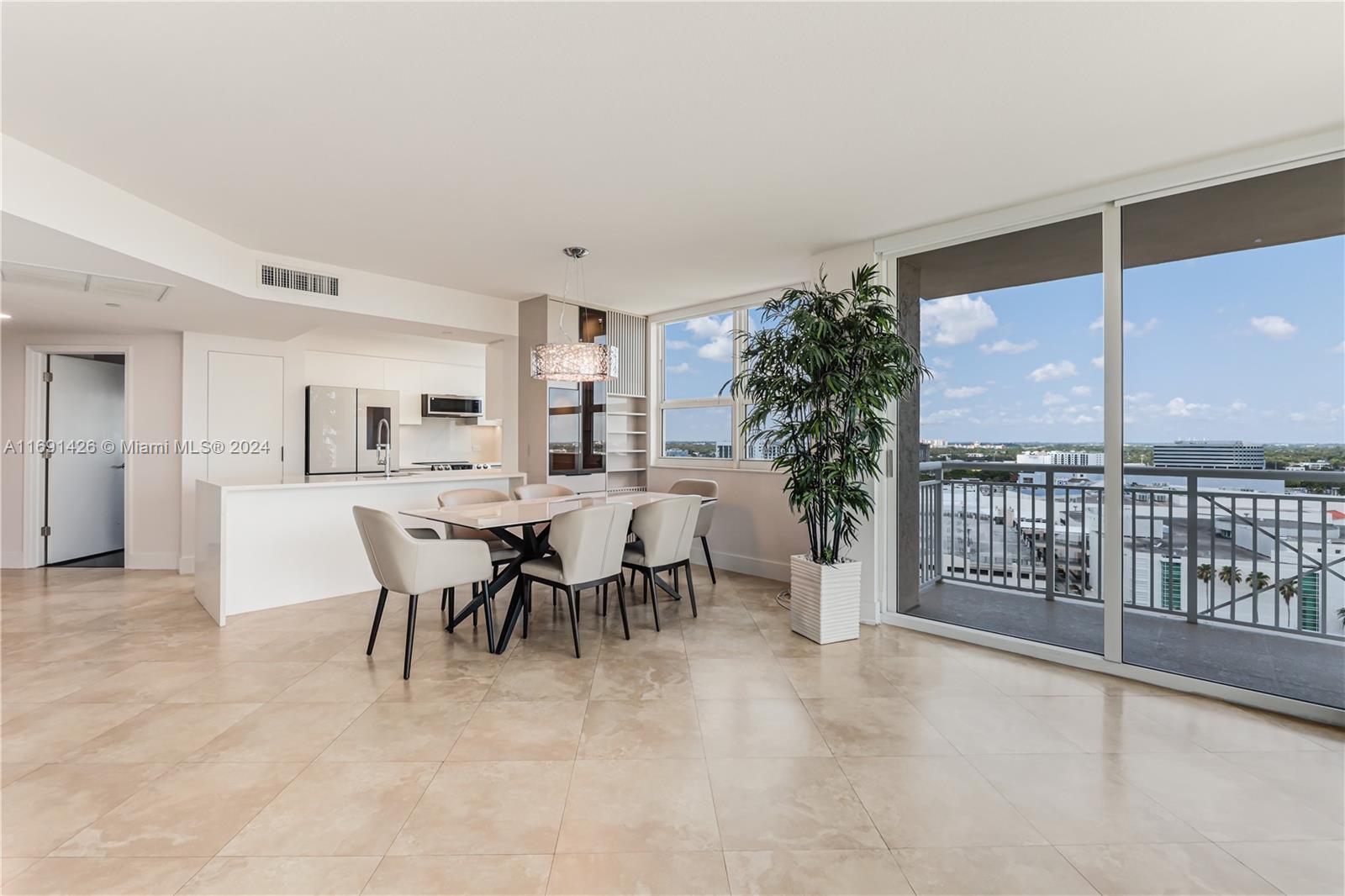 Residential, Aventura, Florida image 14