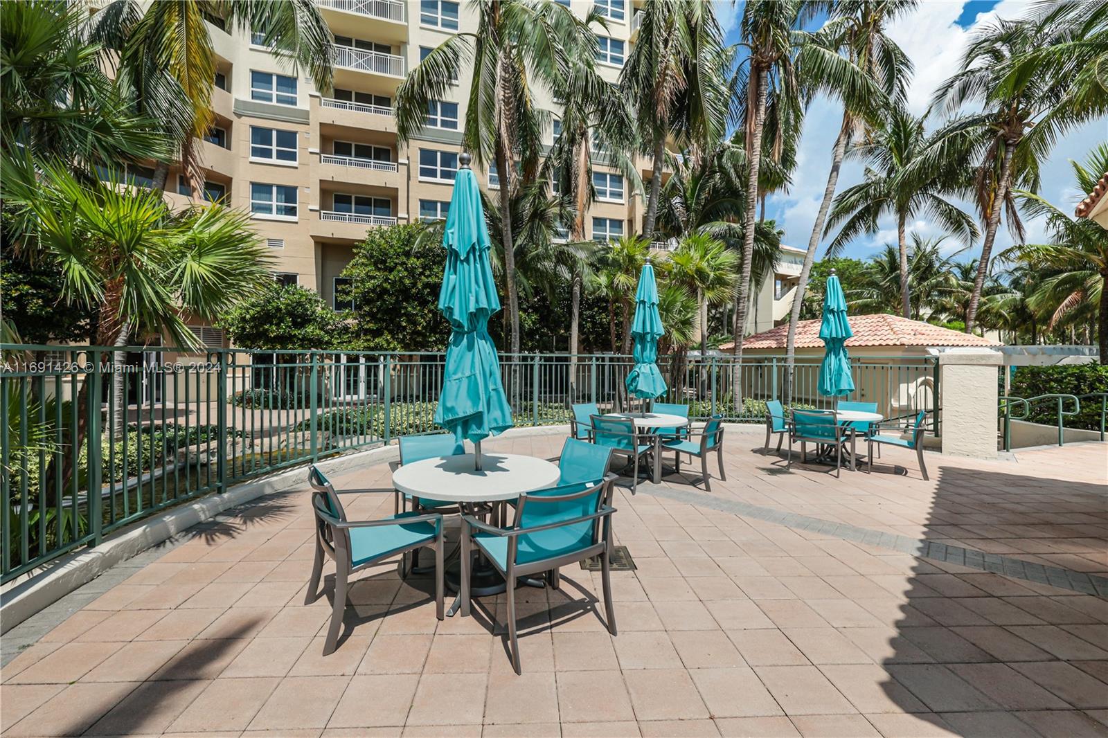 Residential, Aventura, Florida image 42