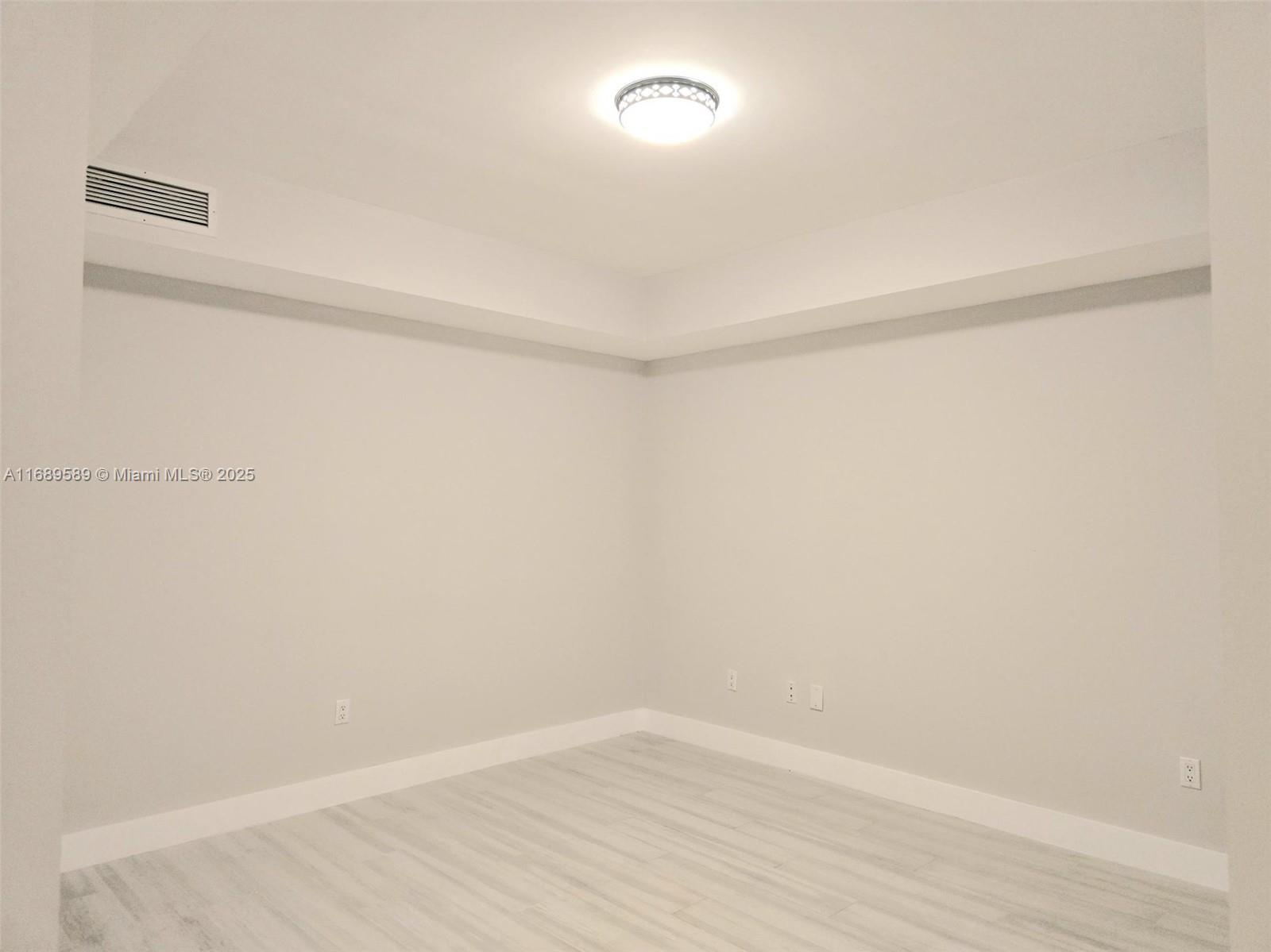 100 Andalusia Ave #305-06, Coral Gables FL 33134