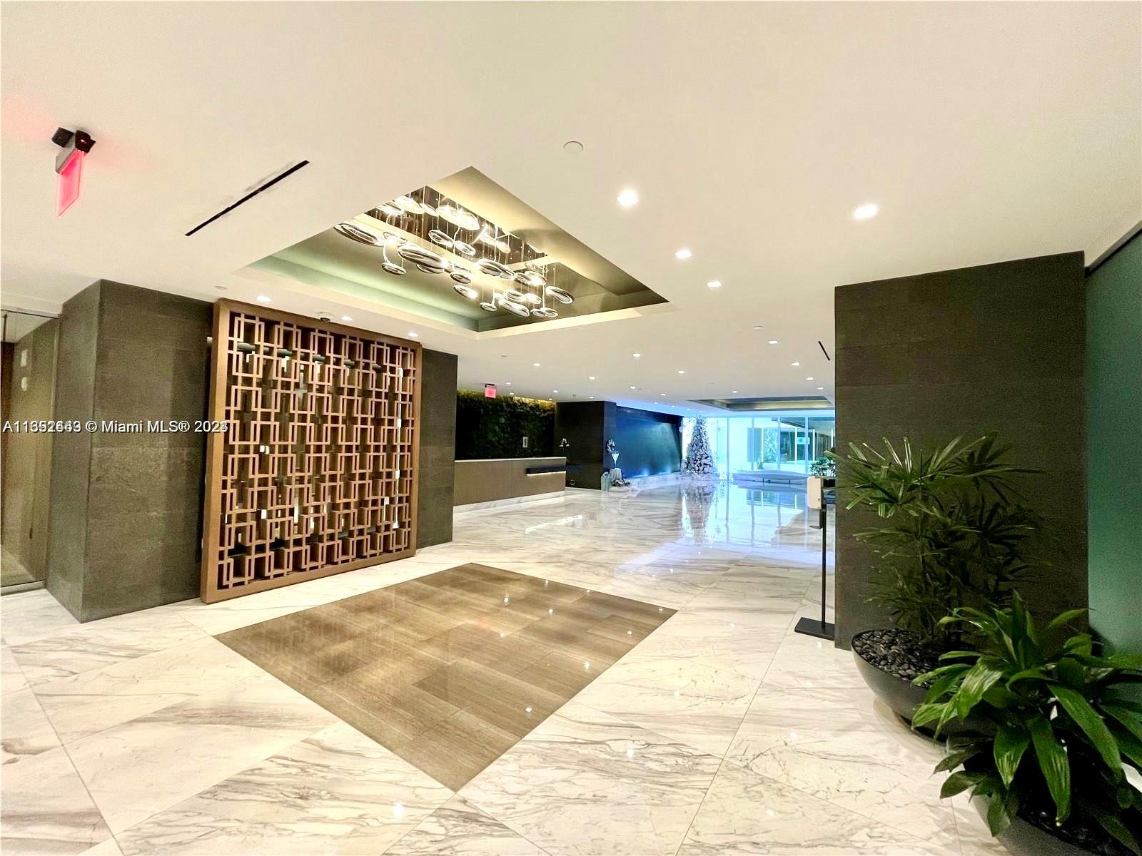 400 Sunny Isles Blvd #916, Sunny Isles Beach, Florida image 31