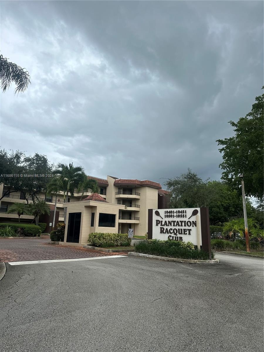 10551 W Broward Blvd #101, Plantation, Florida image 1