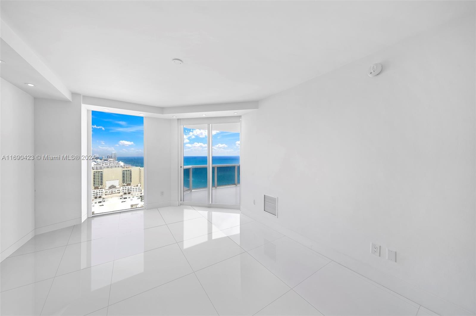 4779 Collins Ave #3608, Miami Beach FL 33140
