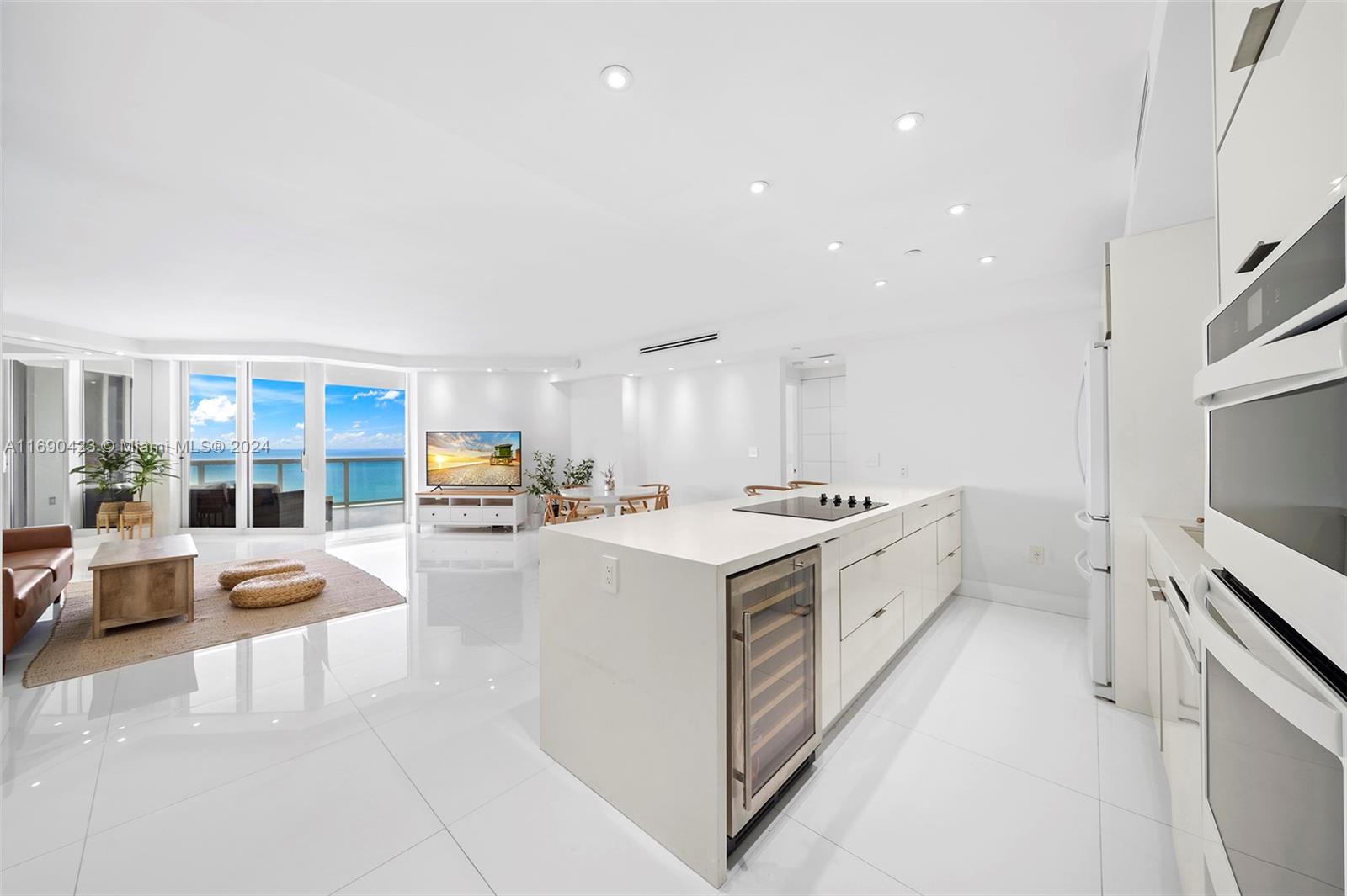 4779 Collins Ave #3608, Miami Beach FL 33140