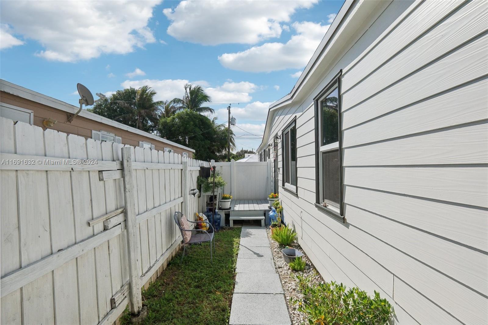 622 NW 1st Ave, Boynton Beach, Florida image 14