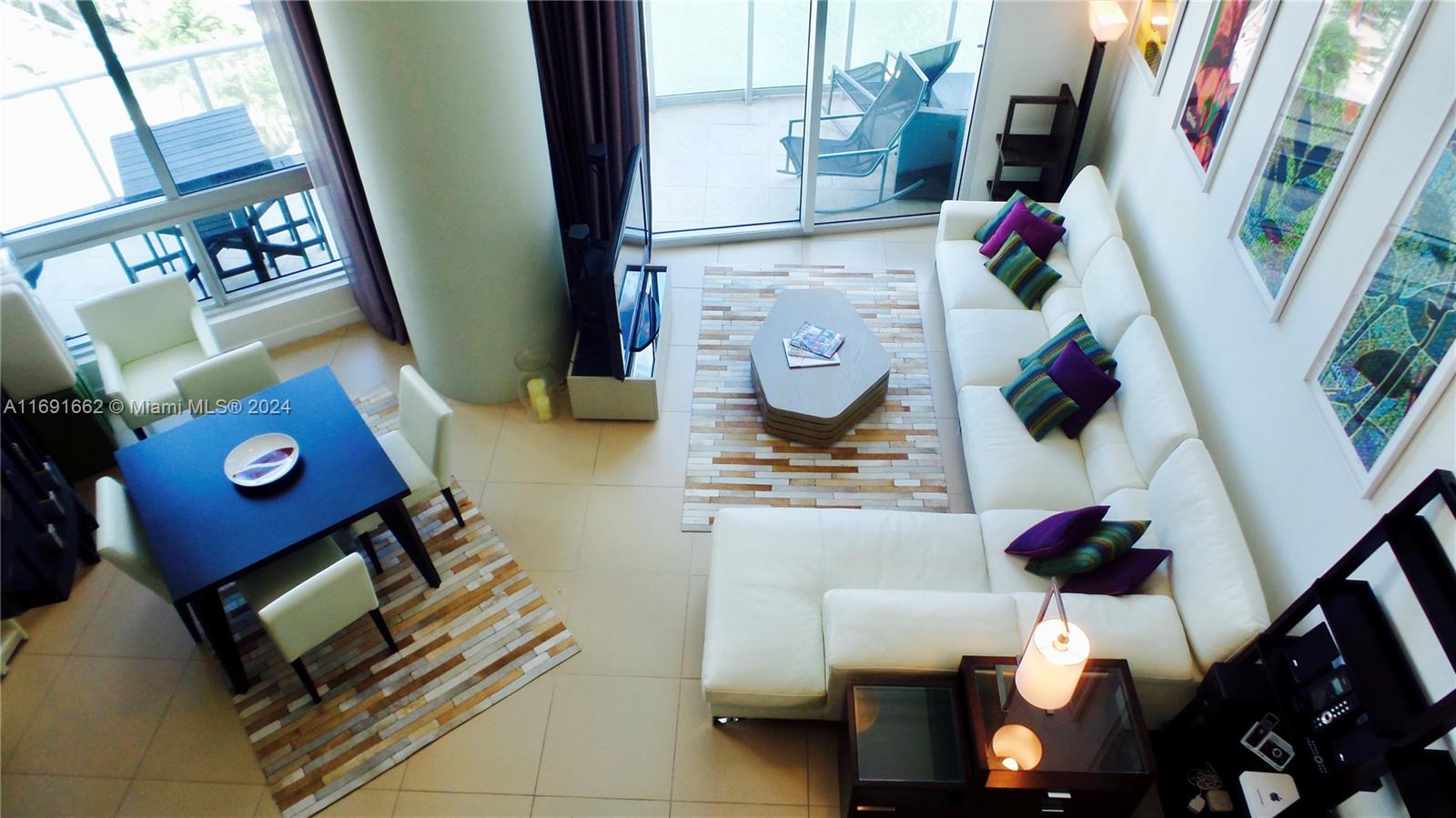 300 S Biscayne Blvd #Loft 818, Miami FL 33131