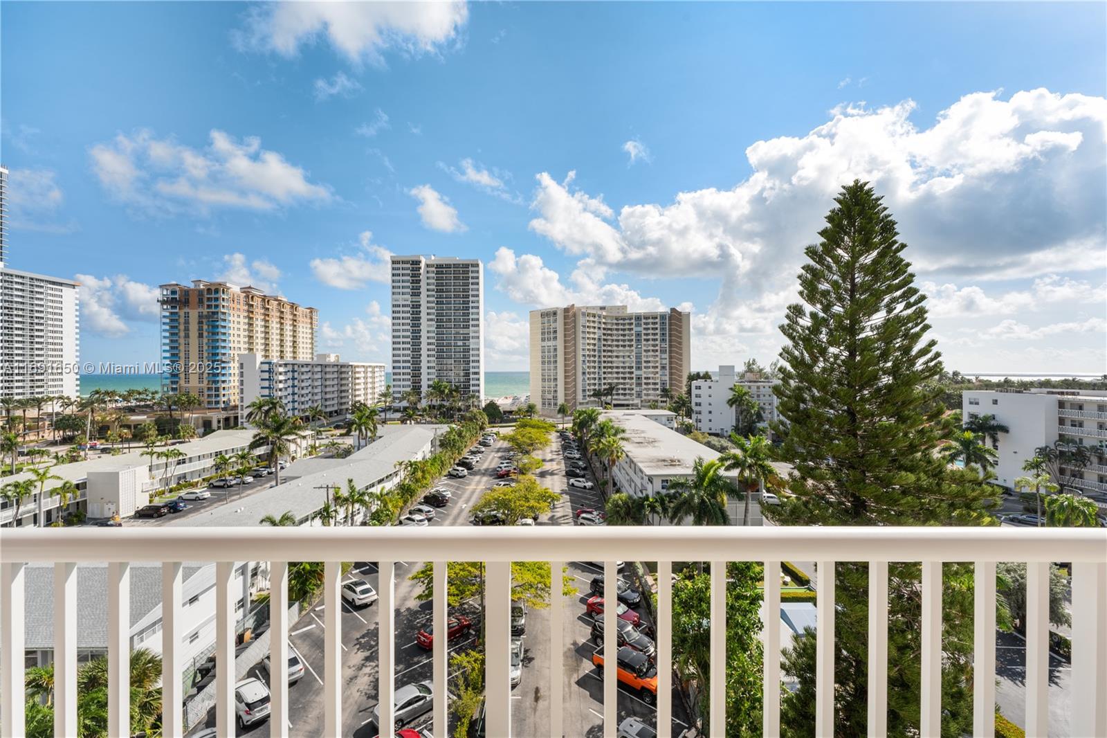 3161 S Ocean Dr #806, Hallandale Beach, Florida image 2