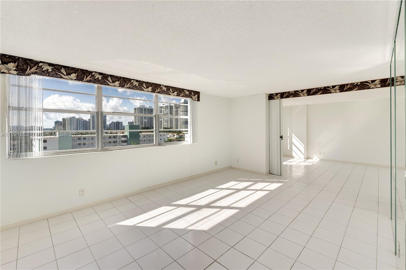 3161 S Ocean Dr #806, Hallandale Beach, Florida image 6