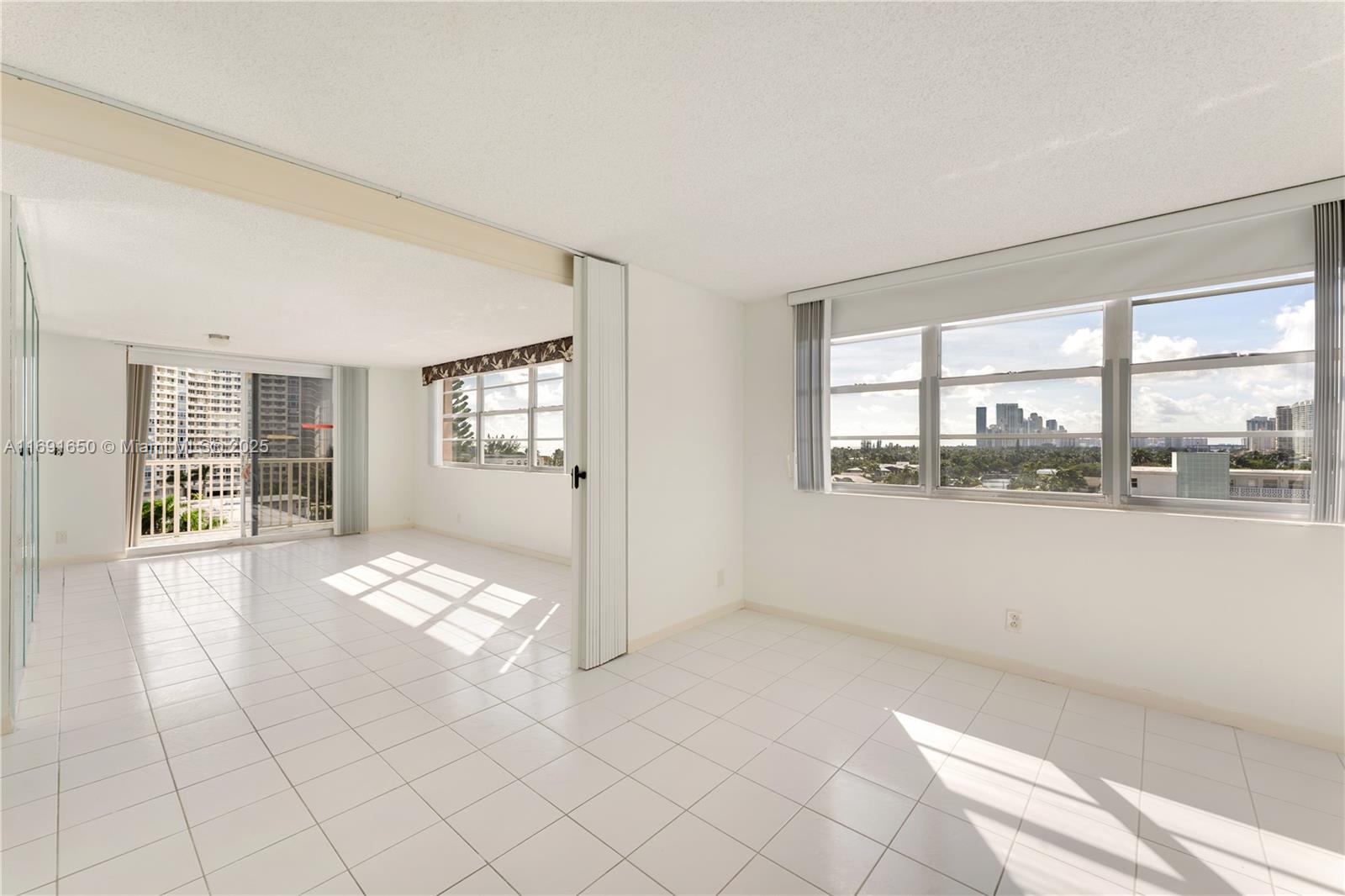 3161 S Ocean Dr #806, Hallandale Beach, Florida image 8