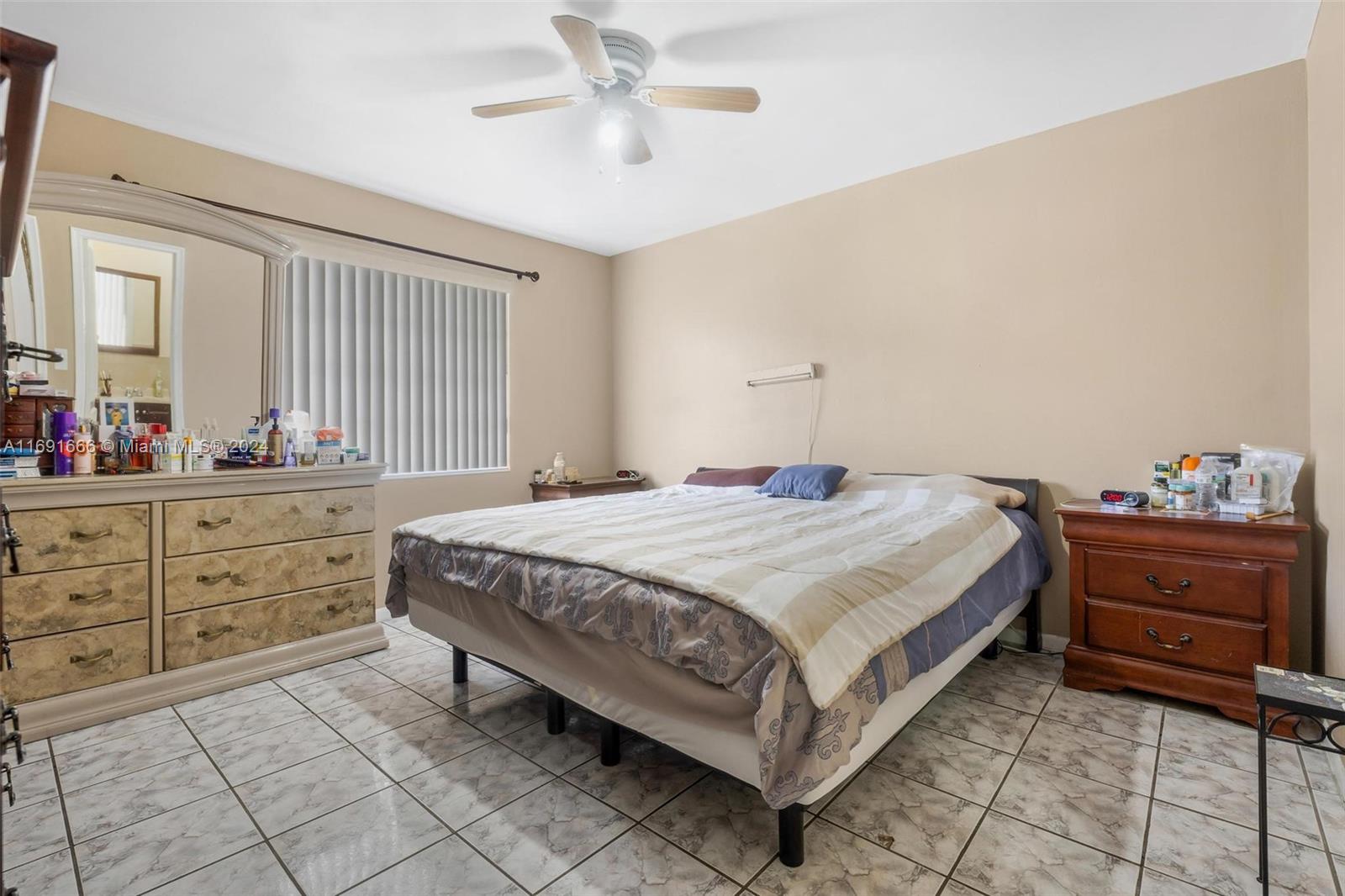 649 W 68th St #649, Hialeah, Florida image 18