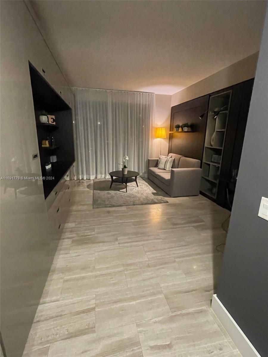 , Miami FL 33131