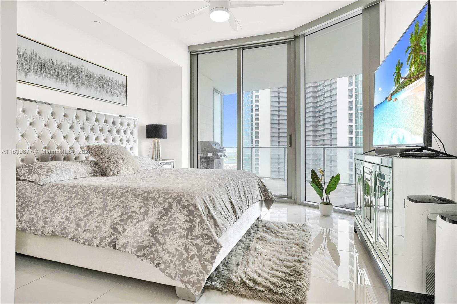 851 NE 1st Ave #2909, Miami FL 33132