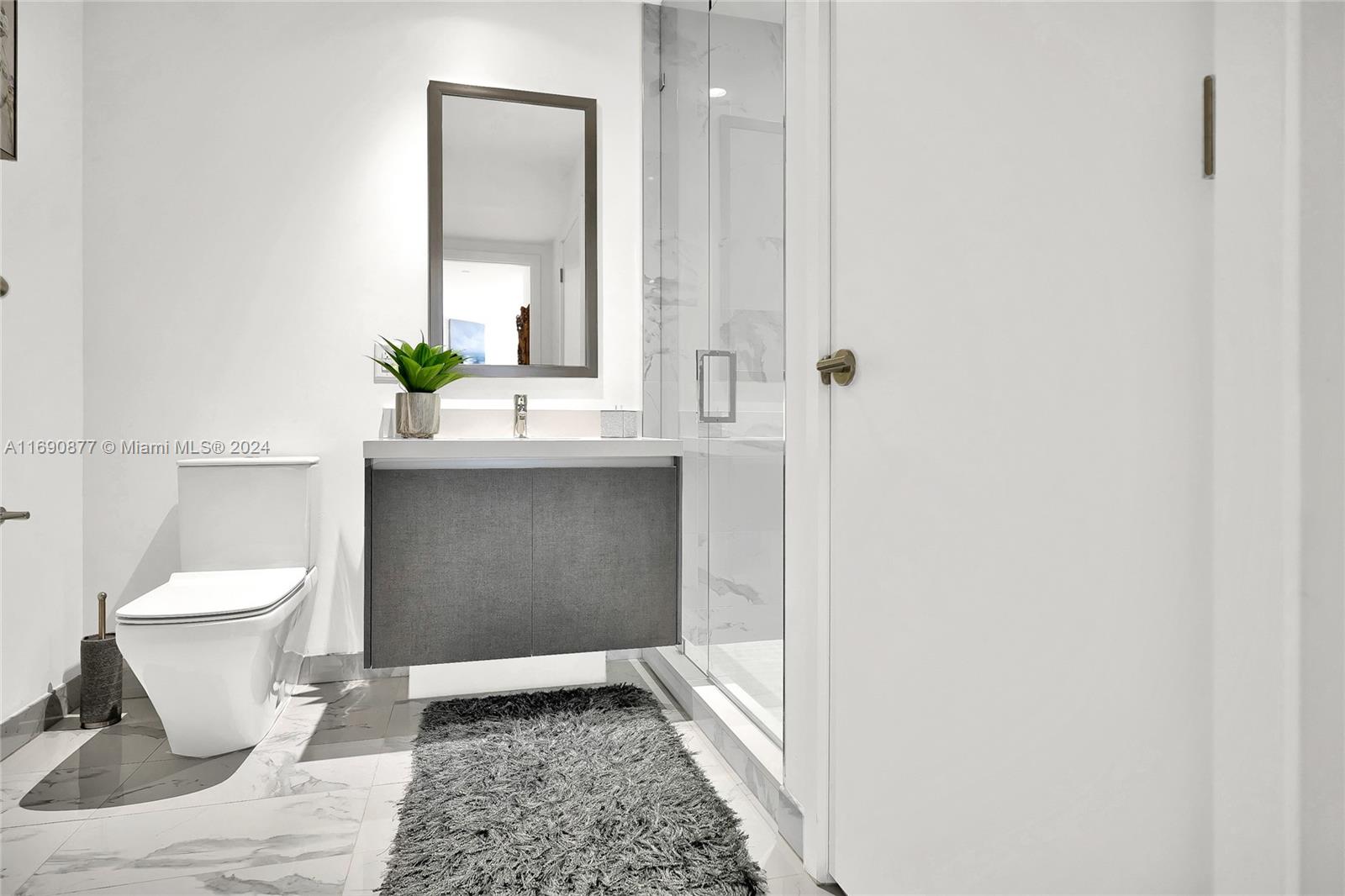 851 NE 1st Ave #2909, Miami FL 33132