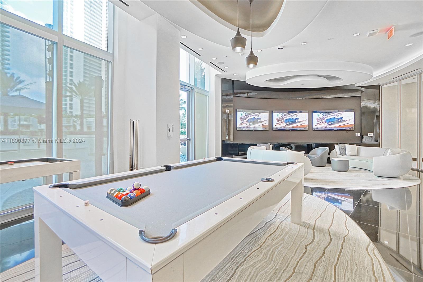 851 NE 1st Ave #2909, Miami FL 33132