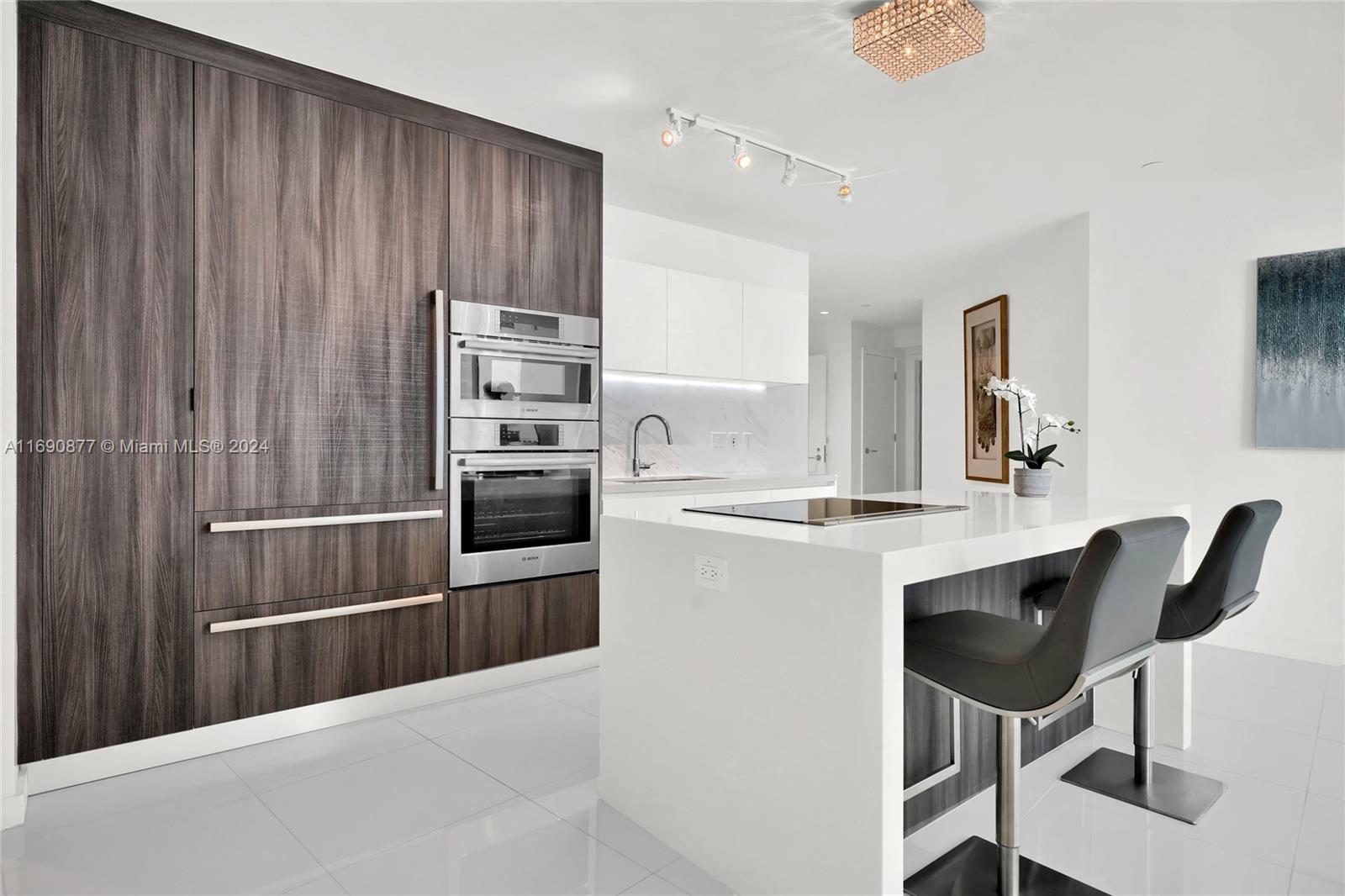 851 NE 1st Ave #2909, Miami FL 33132