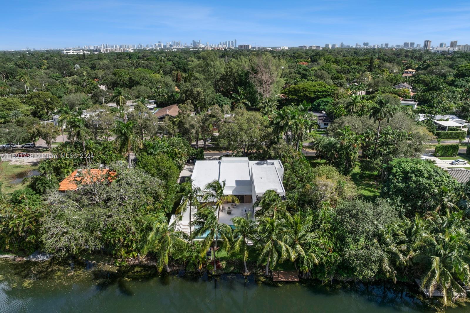 11150 Griffing Blvd, Biscayne Park, Florida image 11