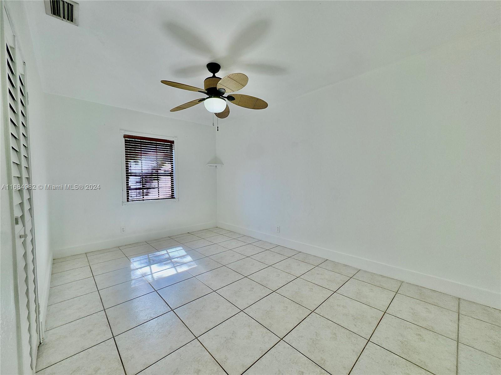 1001 S 27th Ave, Hollywood, Florida image 25