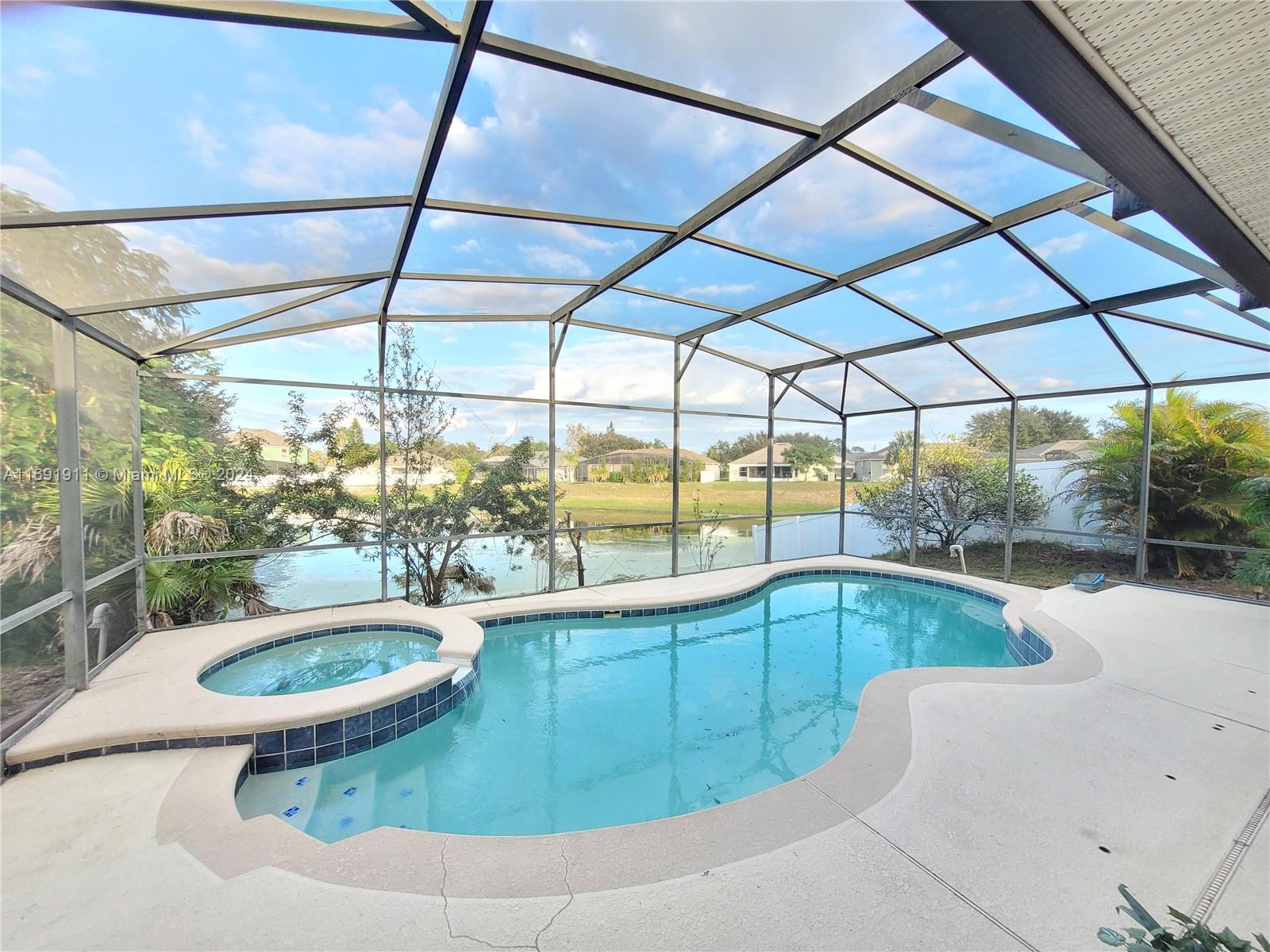 176 Blue Heron Court, Davenport, Florida image 1