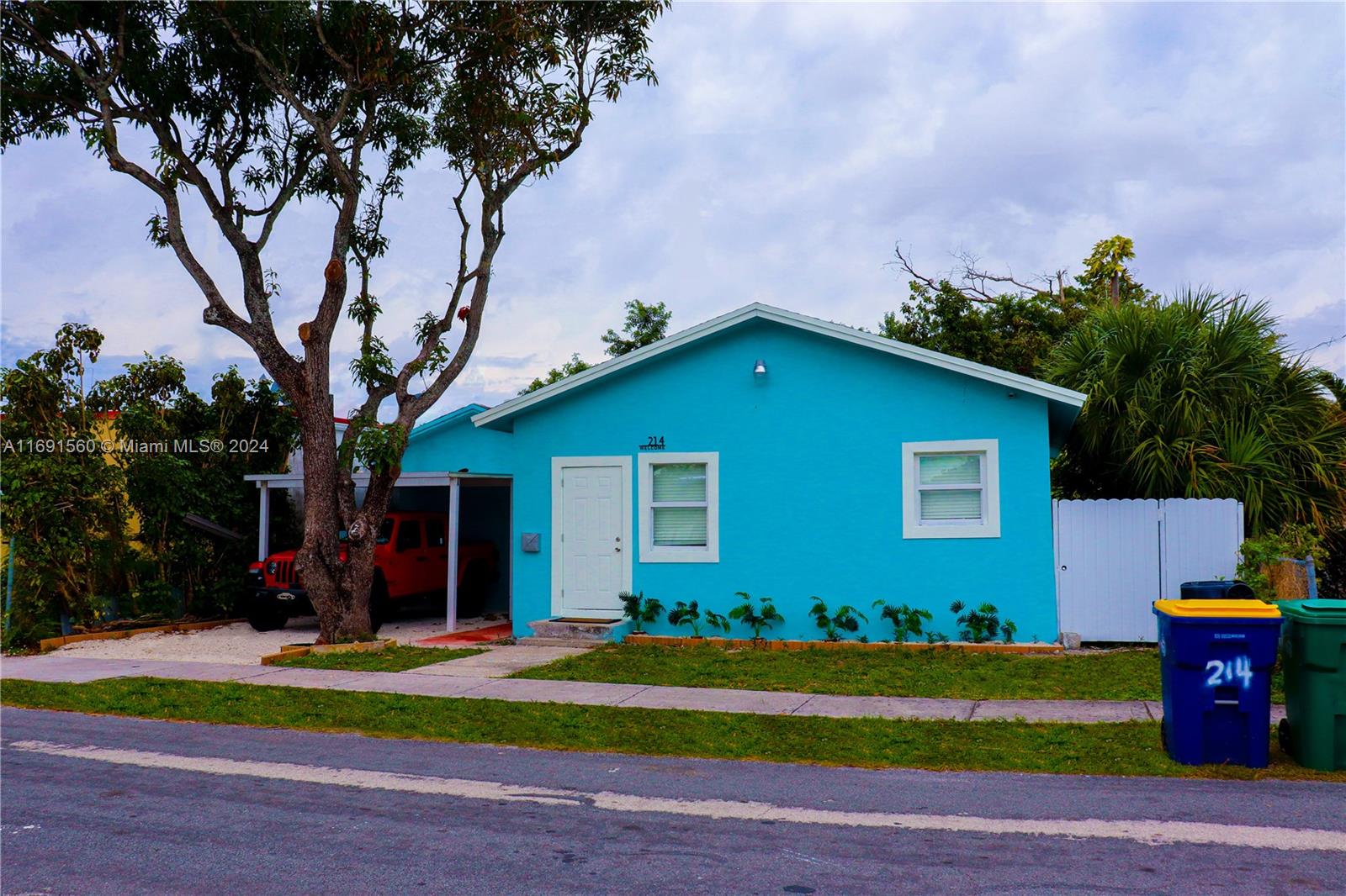 Residential, Dania Beach, Florida image 1