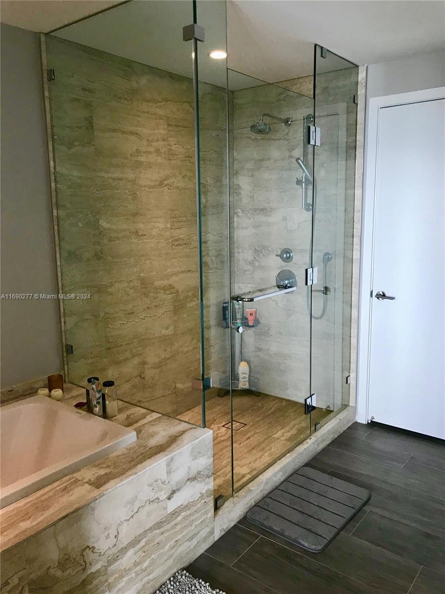 2900 NE 7th Ave #3608, Miami FL 33137