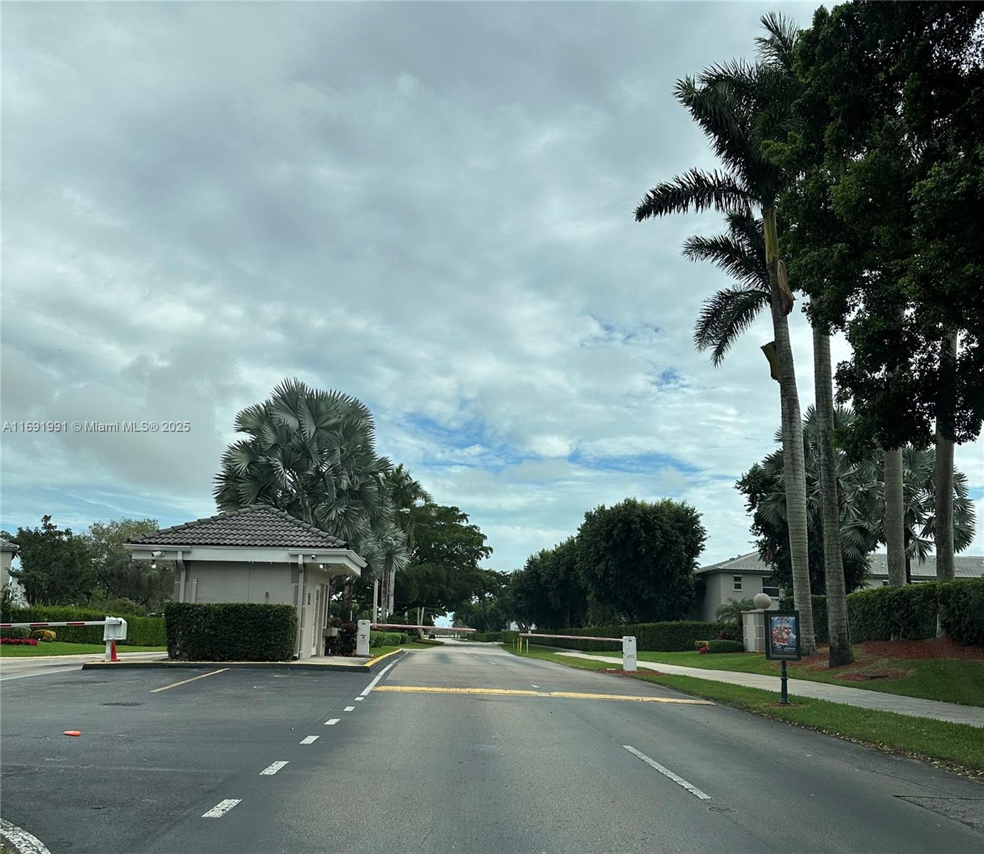 2636 SE 21st Ct #204-C, Homestead, Florida image 13