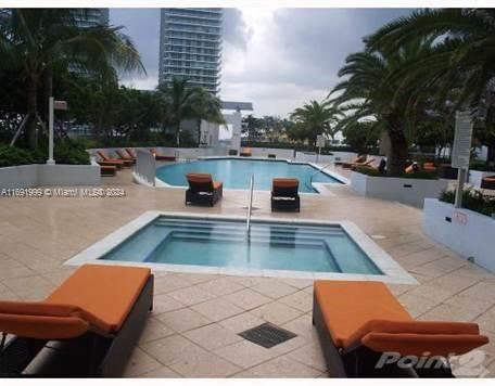 1050 Brickell Ave #804, Miami FL 33131