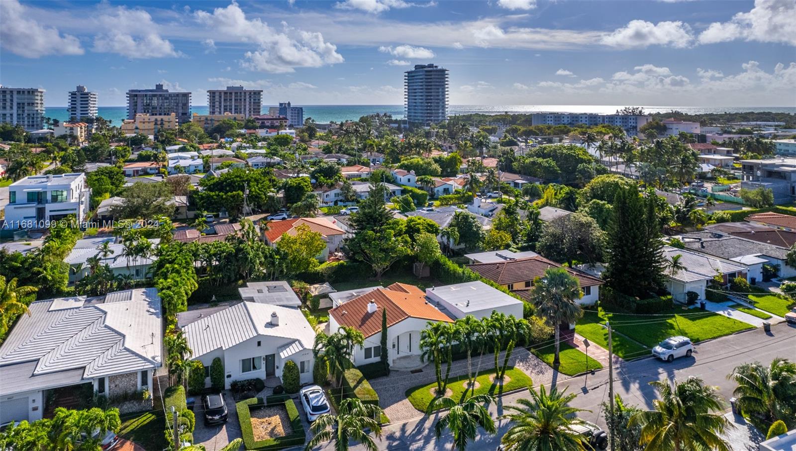 8851 Dickens Ave, Surfside, Florida image 42