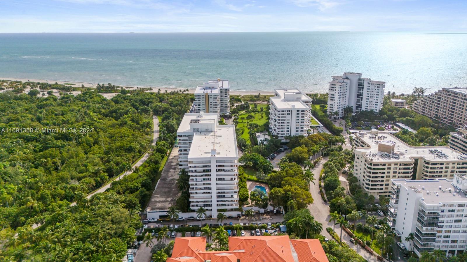 199 Ocean Lane Dr #811, Key Biscayne FL 33149