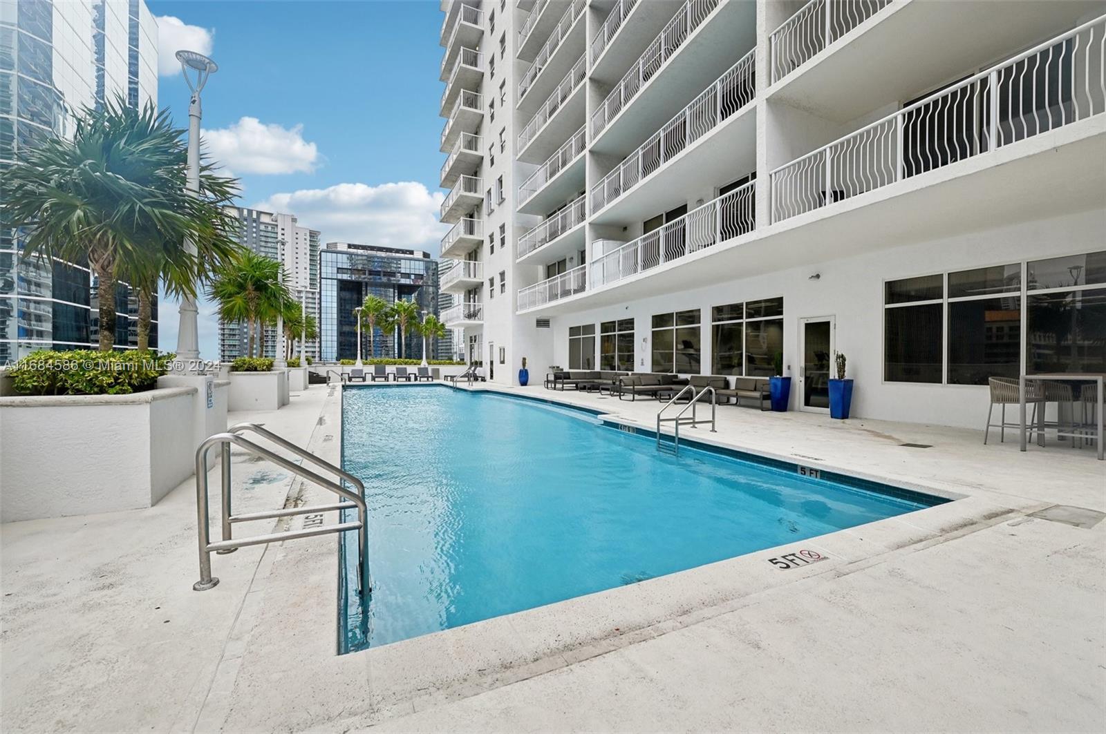 1200 Brickell Bay Dr #2318, Miami, Florida image 25