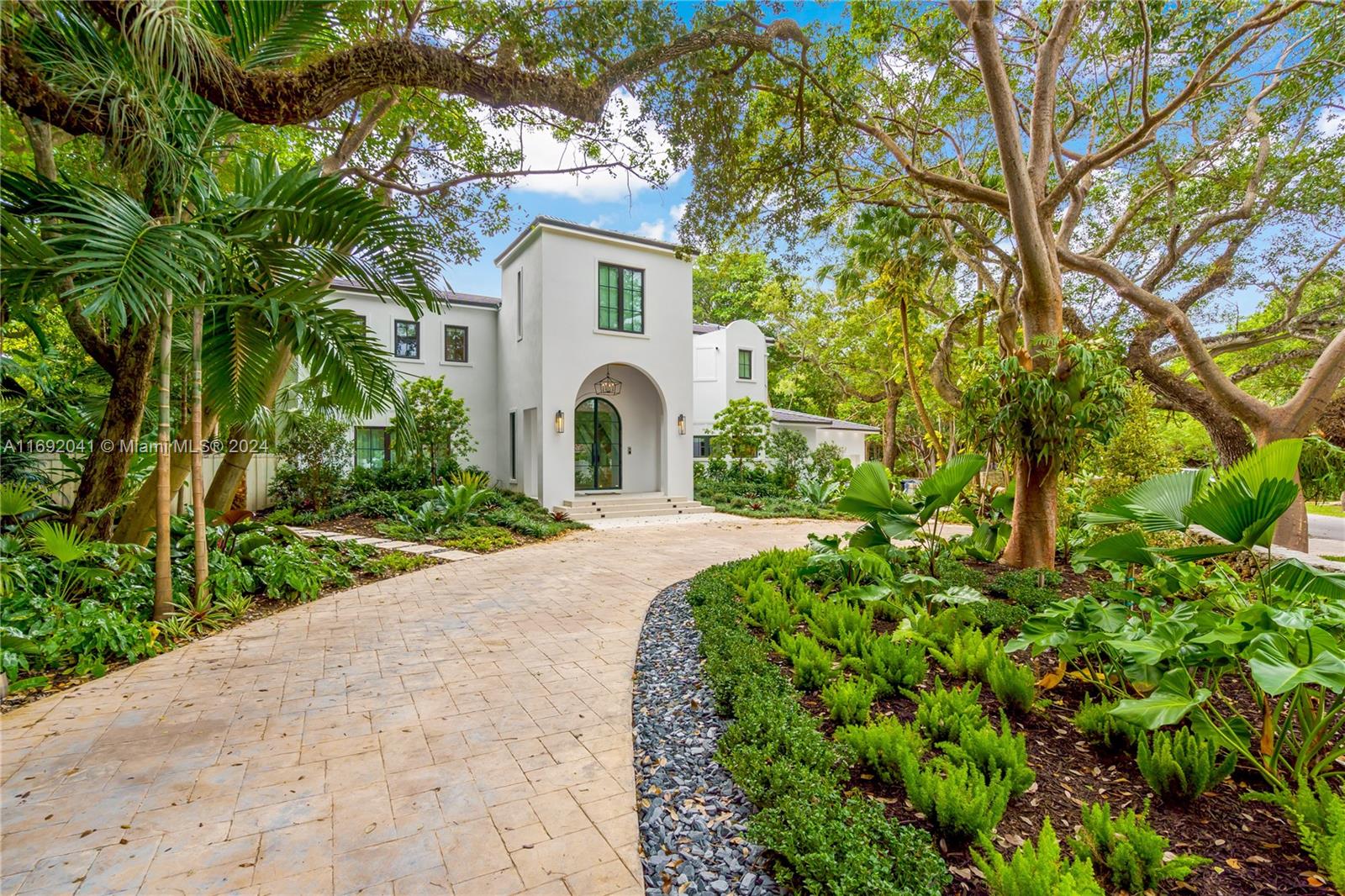 4860 Hammock Lake Drive, Coral Gables, Florida image 27