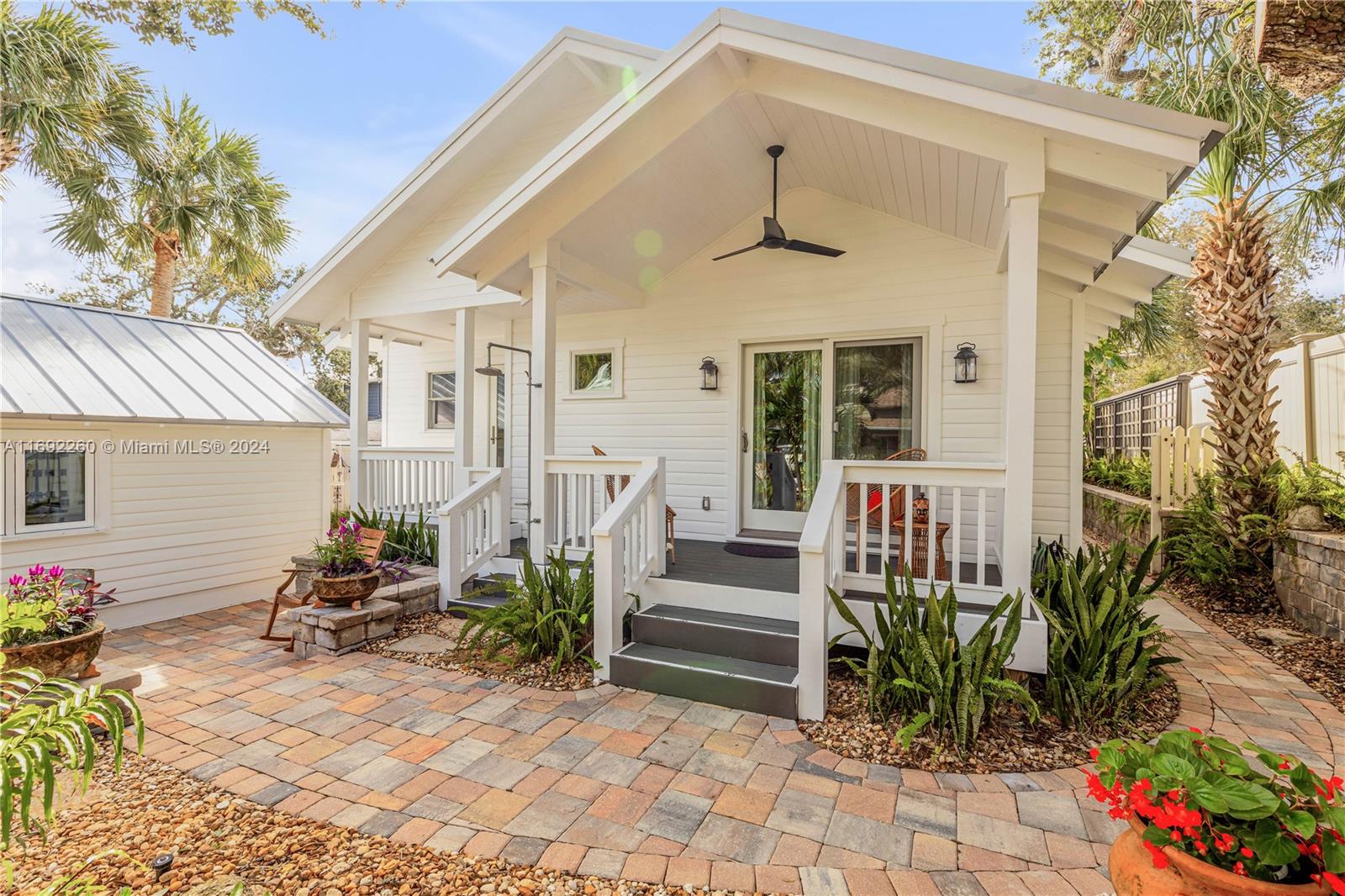 216 Florida Ave., New Smyrna Beach, Florida image 2