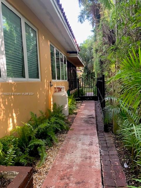 600 San Antonio Ave, Coral Gables, Florida image 4