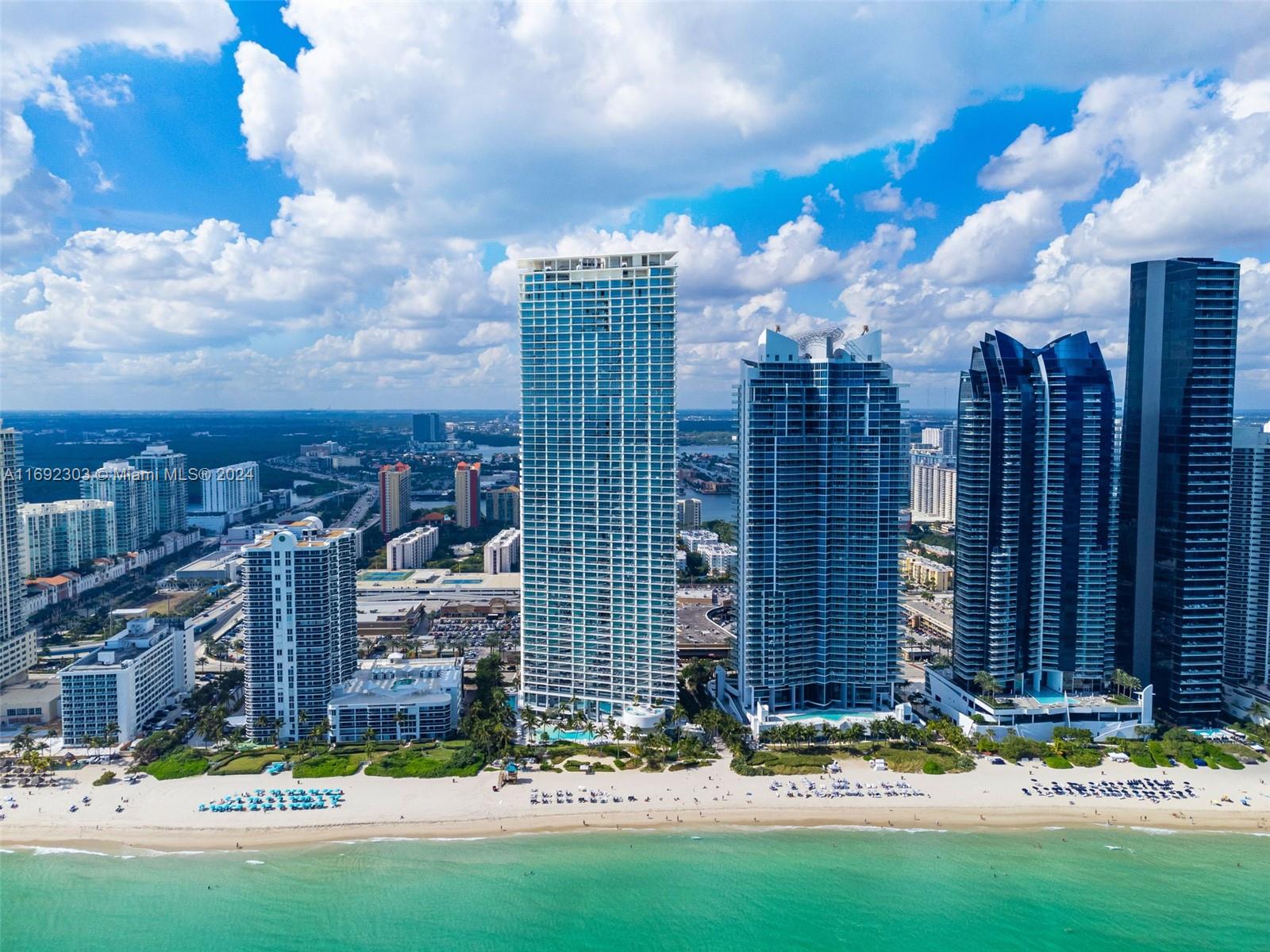 Condo for Sale in Sunny Isles Beach, FL