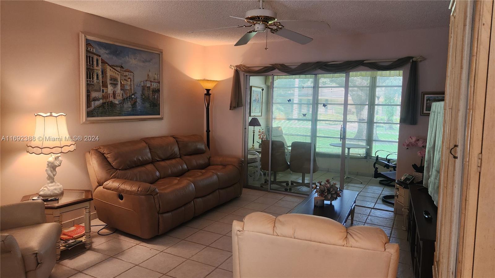 5001 NW 34th St #103, Lauderdale Lakes, Florida image 3