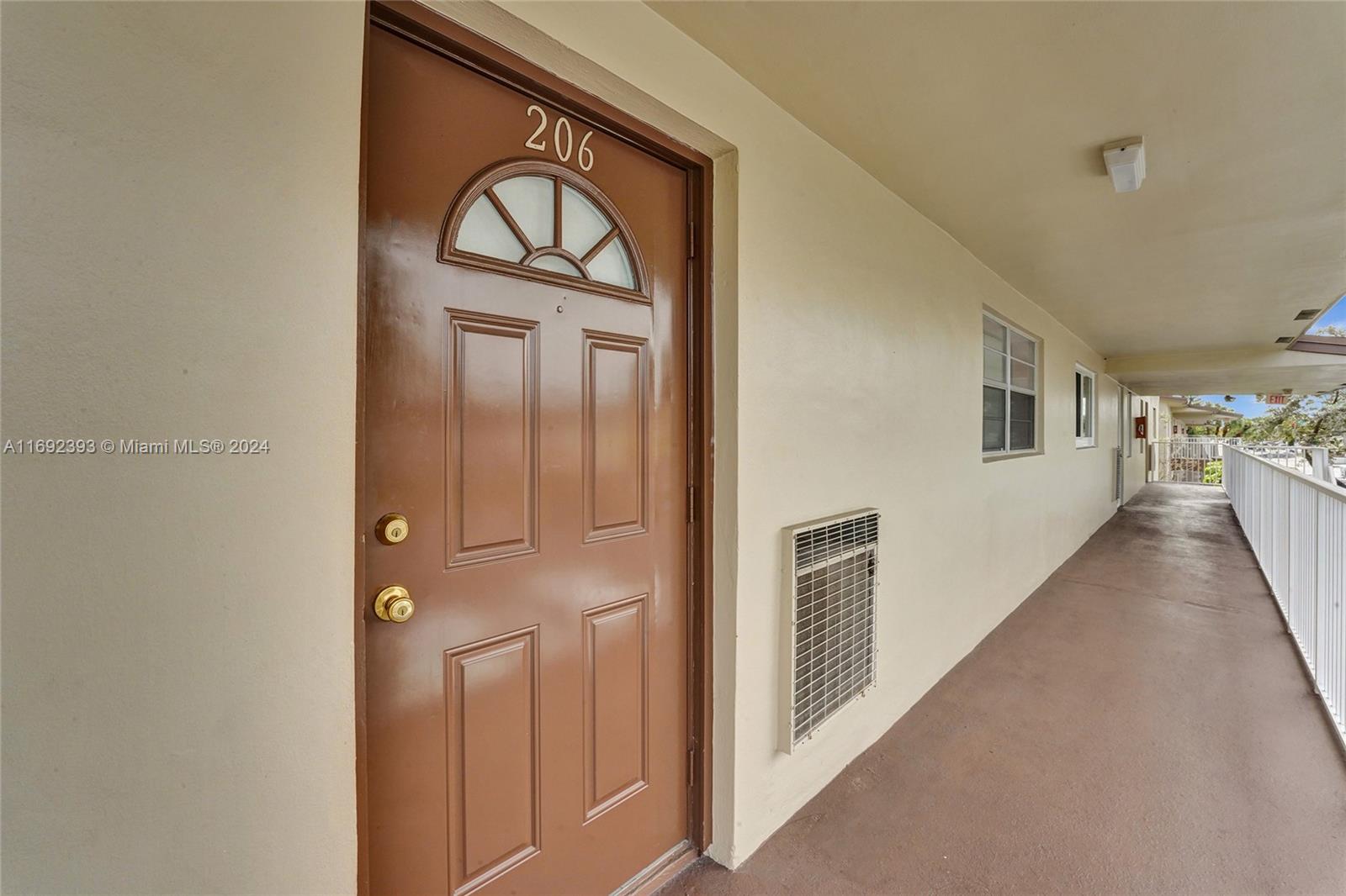 600 NW 80th Ter #206, Margate, Florida image 2