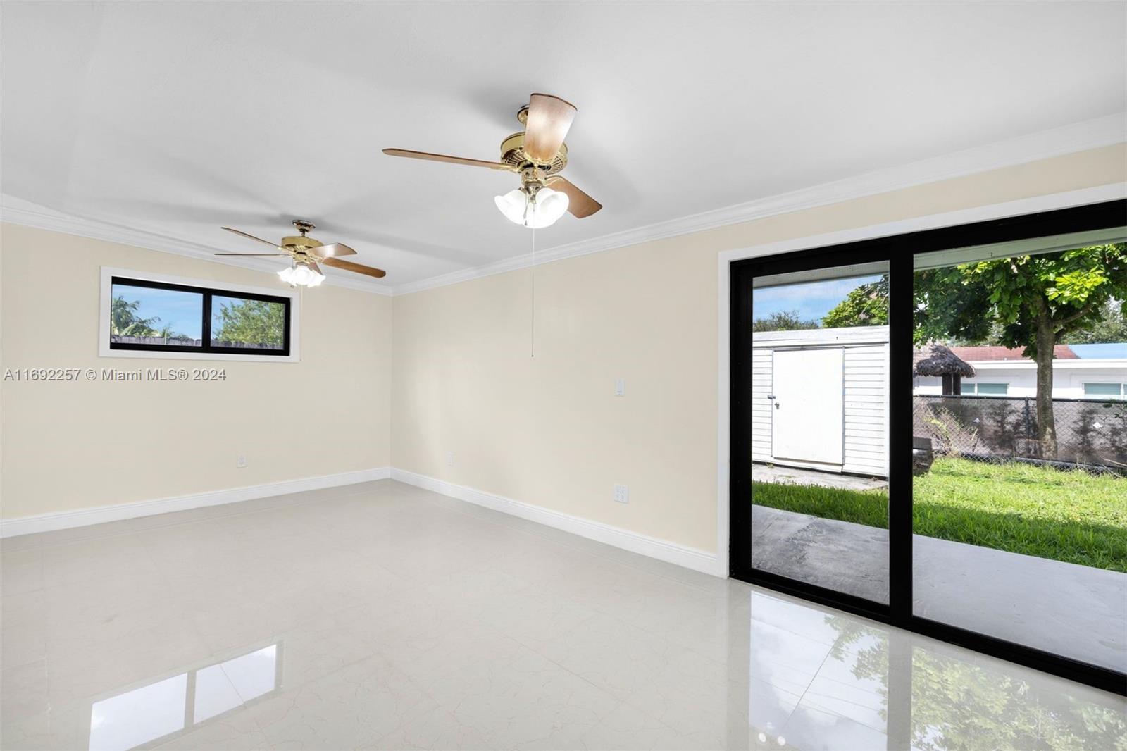 765 NW 199th St, Miami Gardens, Florida image 25