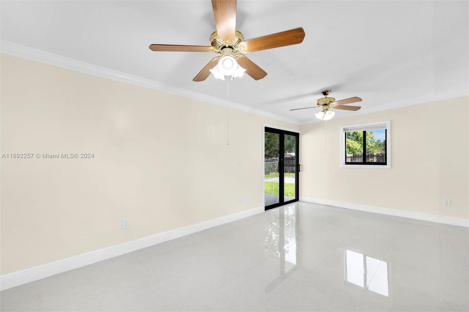 765 NW 199th St, Miami Gardens, Florida image 28