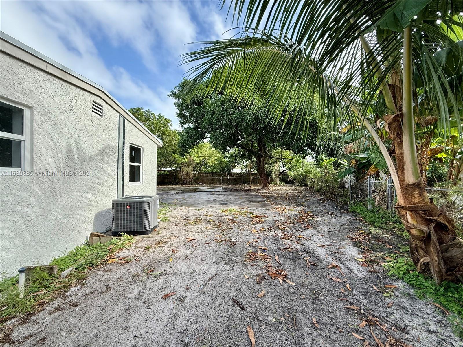 1304 NW 19th Ave, Fort Lauderdale, Florida image 4