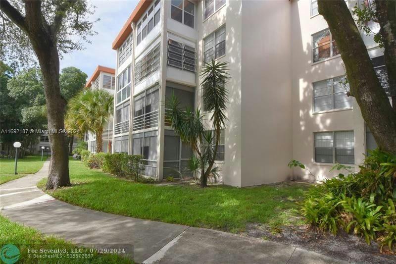 2601 NW 48th Ter #147, Lauderdale Lakes, Florida image 1