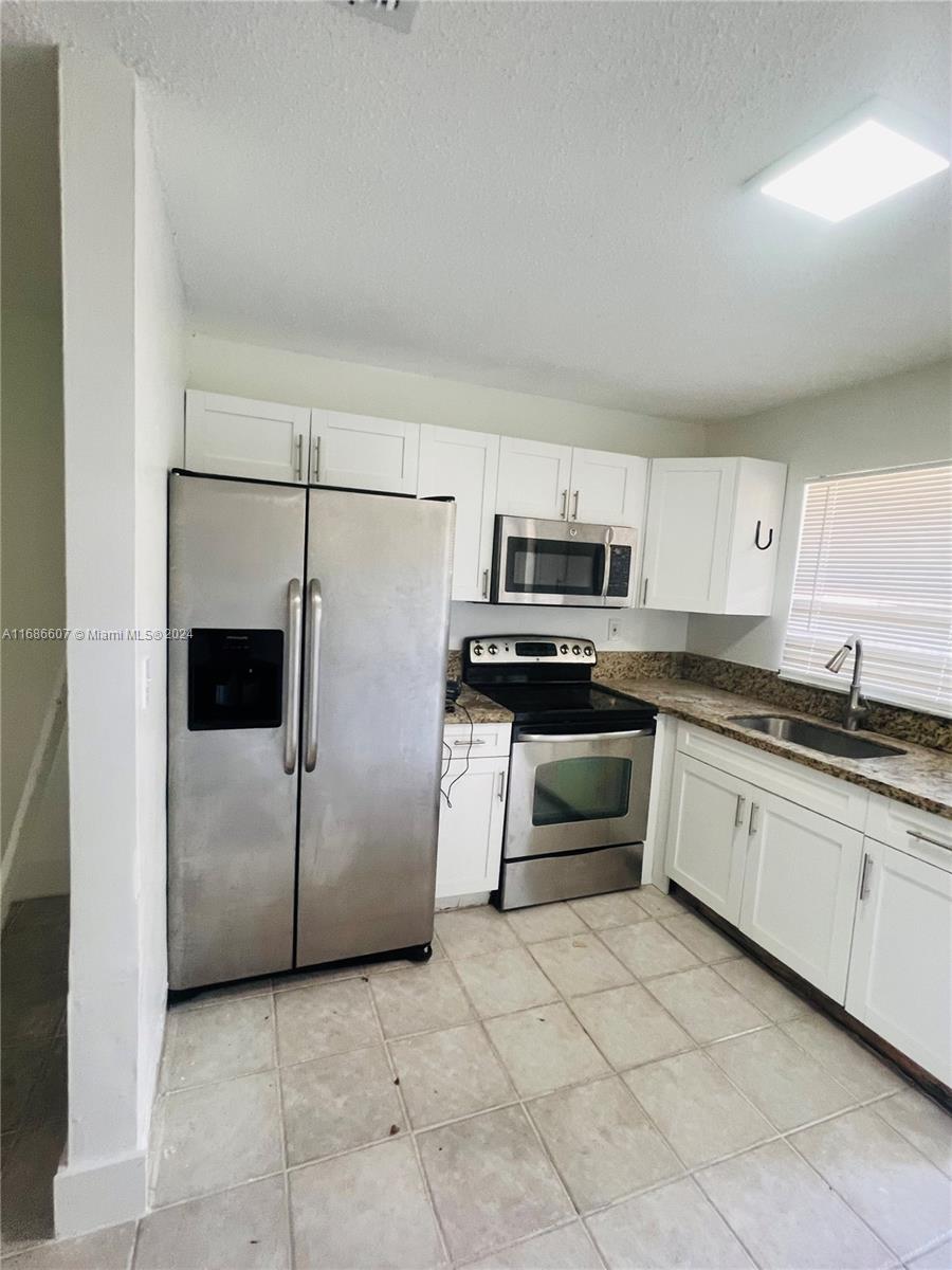2350 SW 18th Ter, Fort Lauderdale, Florida image 13