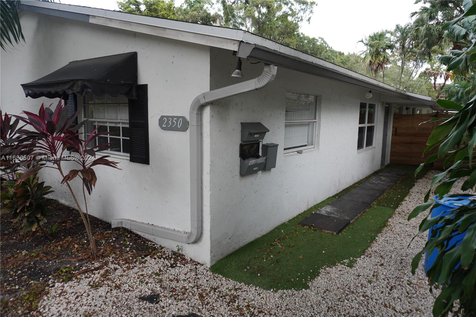 2350 SW 18th Ter, Fort Lauderdale, Florida image 5