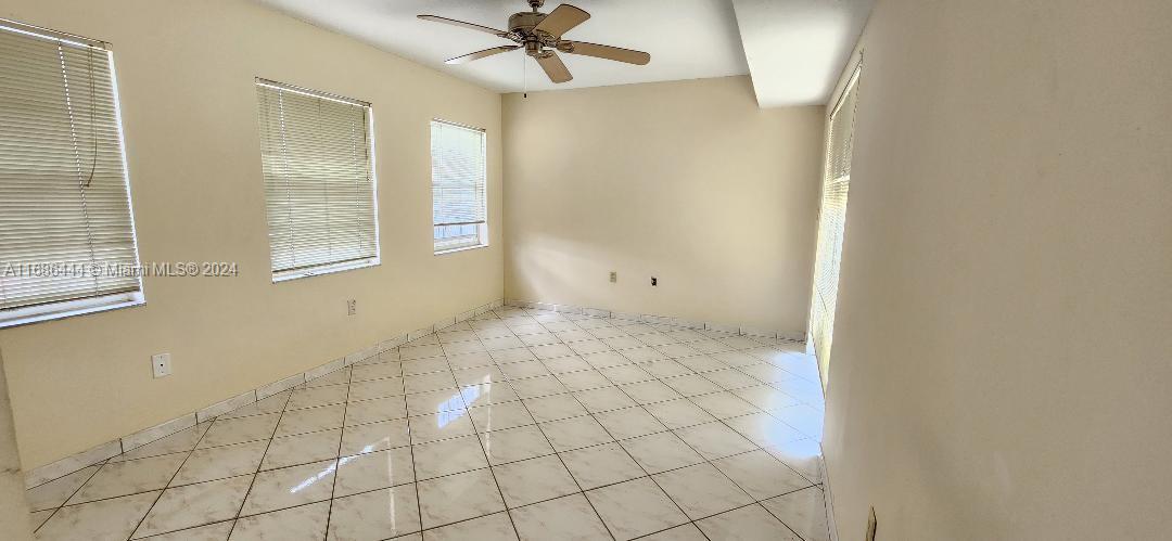 4281 W 10th Ct, Hialeah, Florida image 3