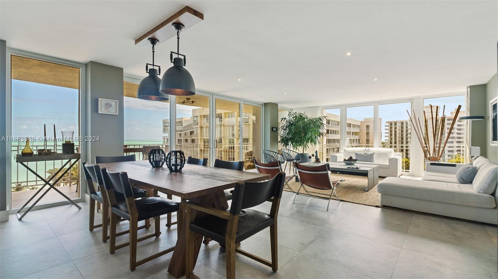 881 Ocean Dr #8A, Key Biscayne FL 33149