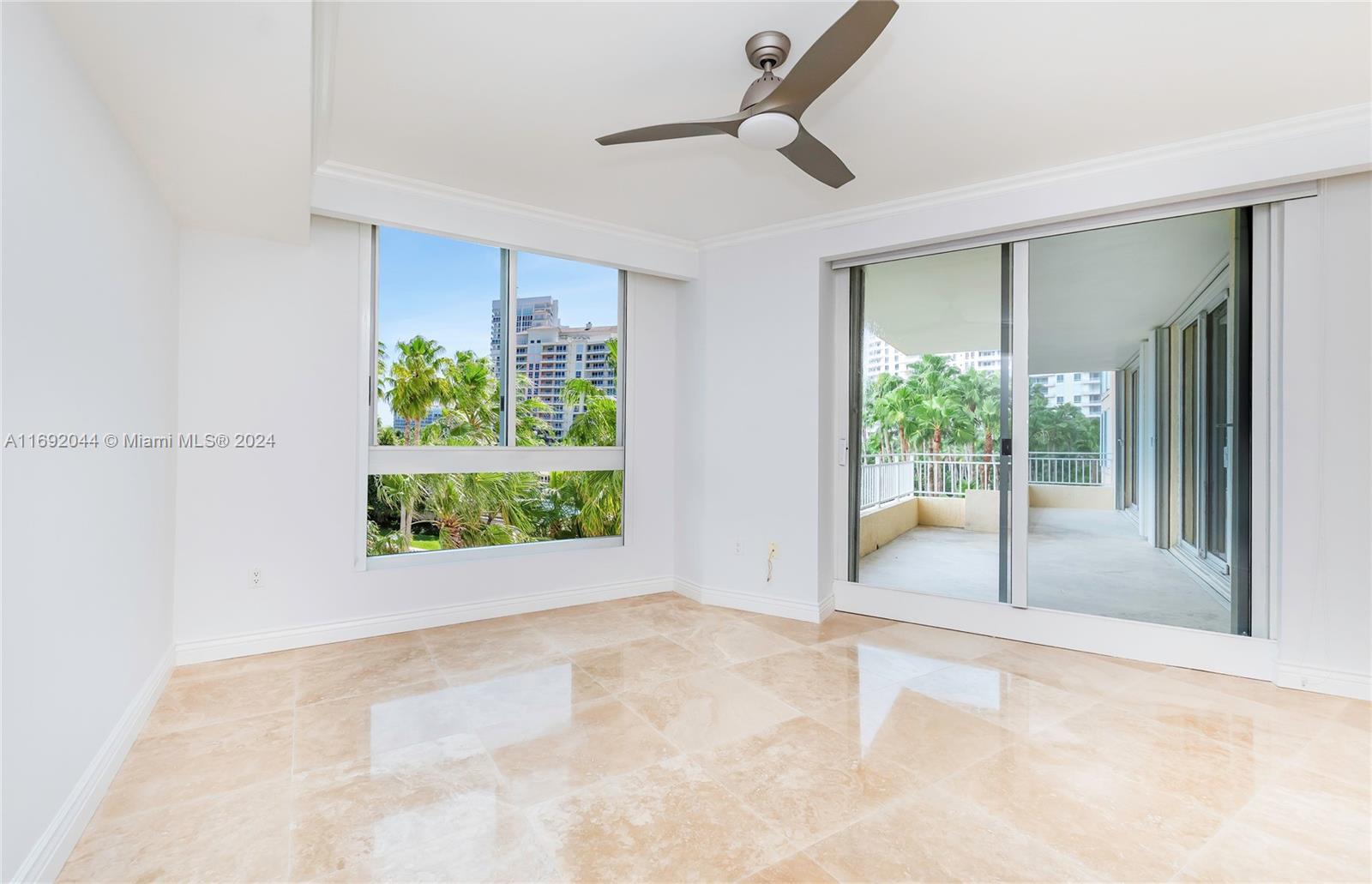 791 Crandon Blvd #507, Key Biscayne FL 33149