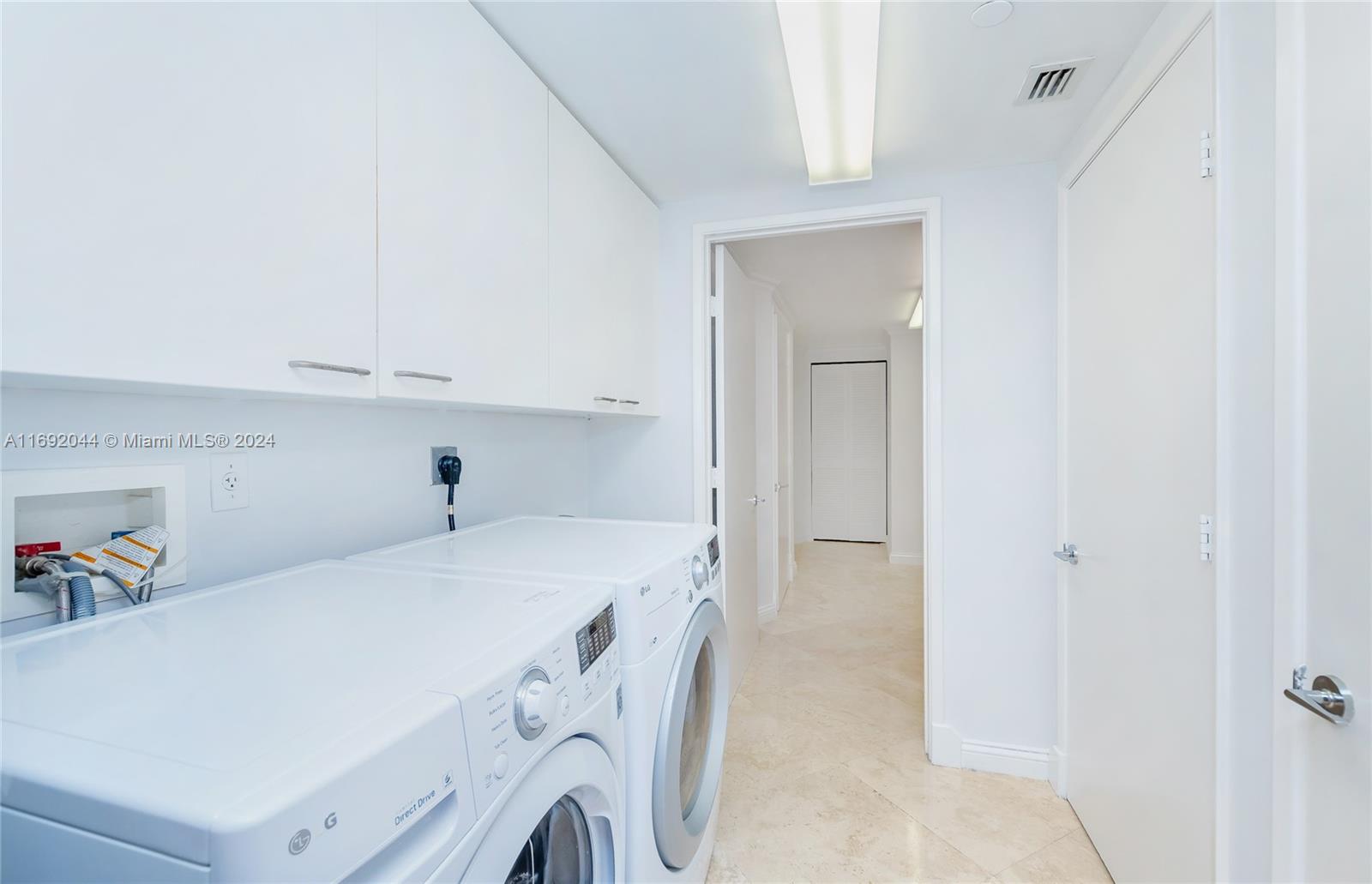 791 Crandon Blvd #507, Key Biscayne FL 33149