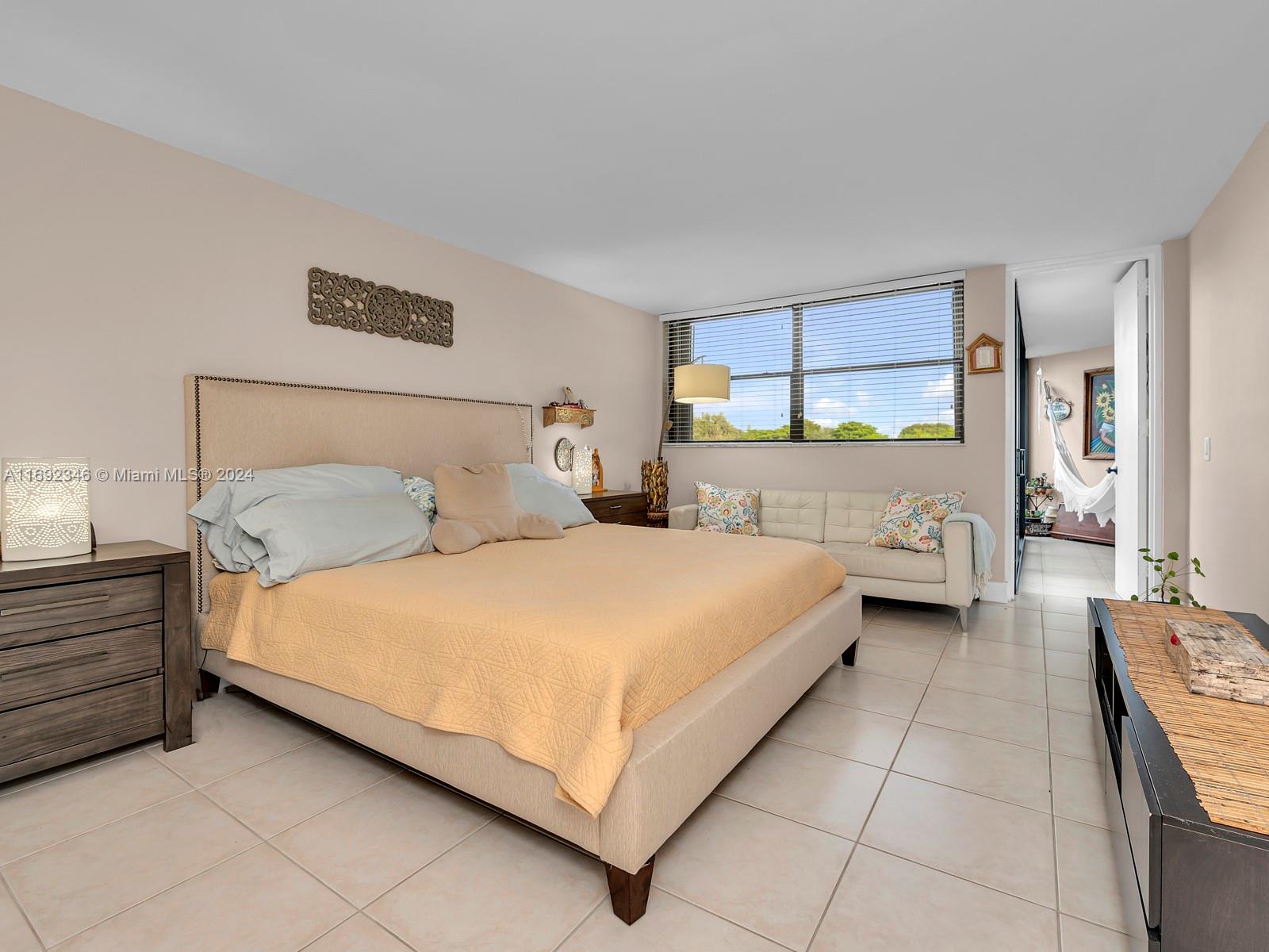 16100 Golf Club Rd #203, Weston, Florida image 24